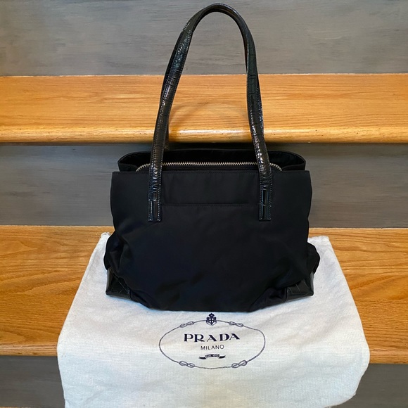 Prada Nero nylon and croc-finish leather satchel - Picture 4 of 12